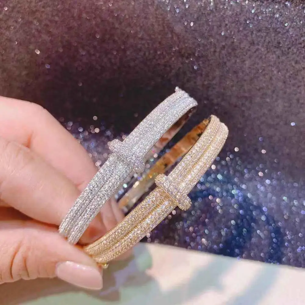 

HIBRIDE Fashion Geometric Design Bracelets White Color AAA Cubic Zirconia Charm Bracelets for Women Party Gift Accessories B-107