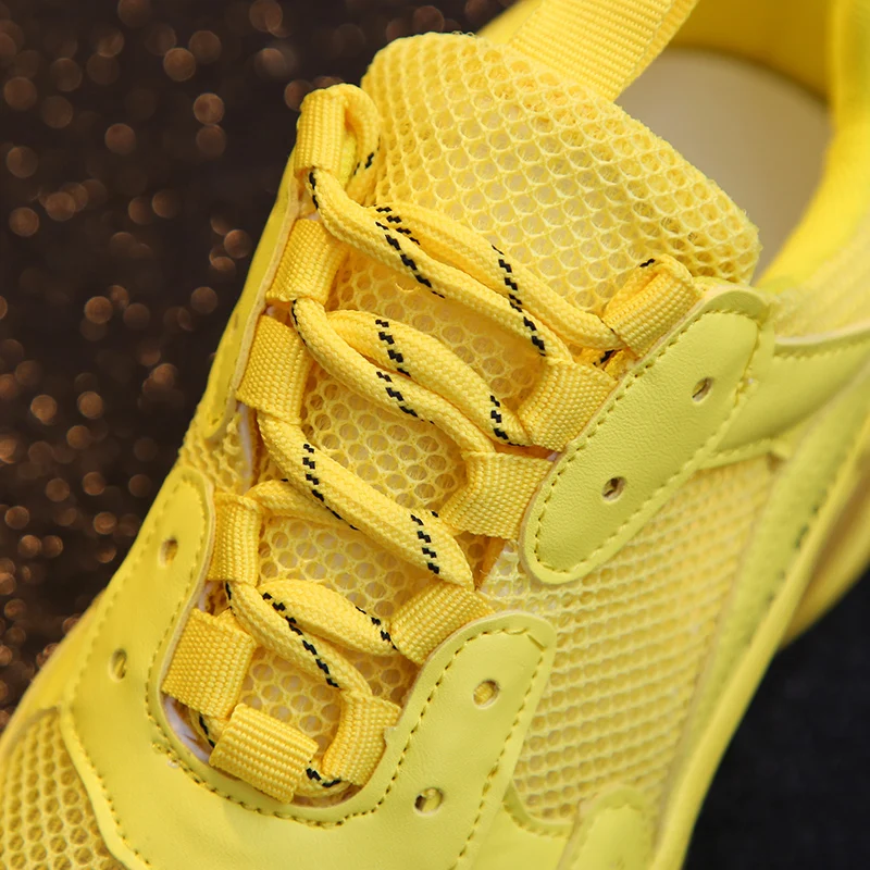 Популярные женские спортивные кроссовки с дышащей сеткой зеленого цвета для