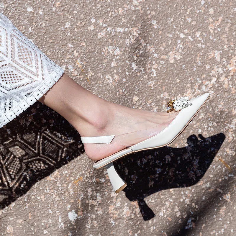 

VERCONAS 2021 Sexy New Arrival Women Sandals Woman Pumps Genuine Leather Metal Decoration Pointed Toe Thin Heeled Shoes Woman