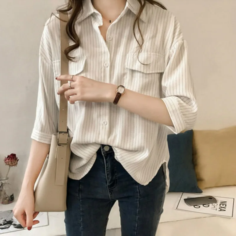 

Shirts Women Short Sleeve Striped Loose Leisure Shirt All-match Womens Clothing Elegant Korean Style Students Summer Blouses