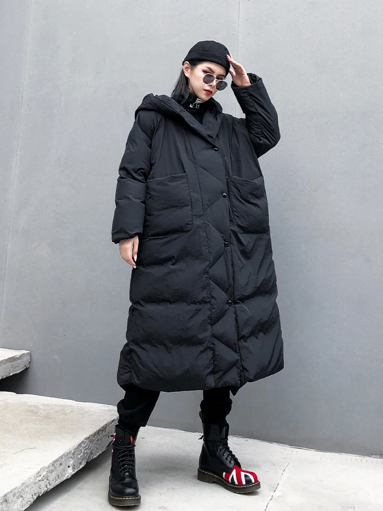 Зимнее пальто в уличном стиле толстое теплое хлопковое выше колена с капюшоном