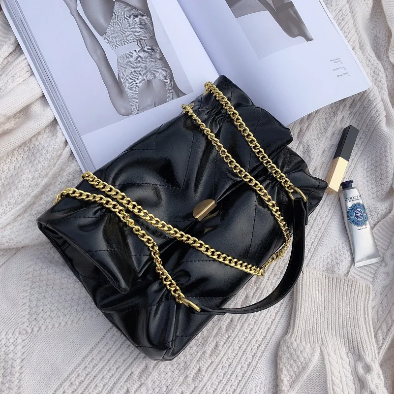 

Высококачественные Женские повседневные сумки на цепочке, новинка 2021, модная сумка-мессенджер на плечо, дорожная сумка, женский модный коше...