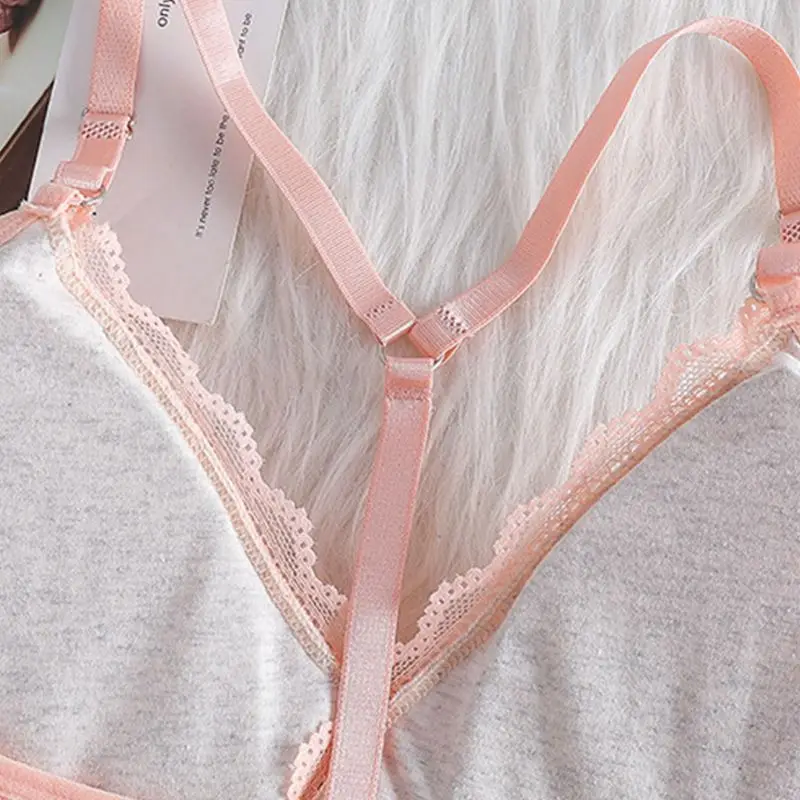 Женский спортивный бюстгальтер с чашками пуш ап и V образным