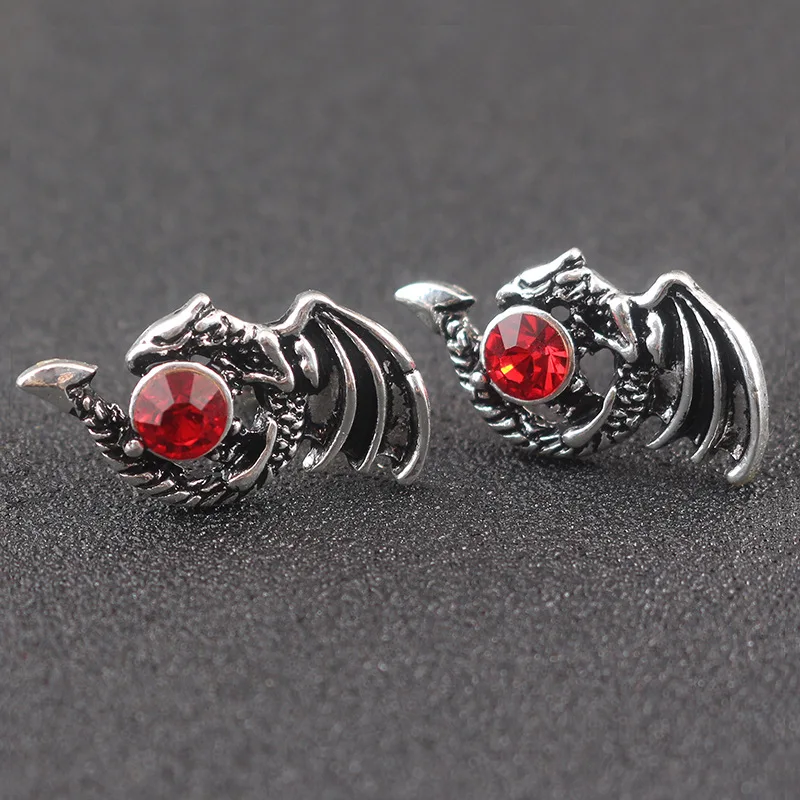 

American and European Movie and Television A Song of ice and fire Right ear studs Diamond Fire Dragon Earrings for unisex