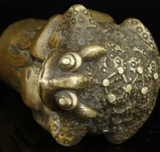 Collectible Old Handwork Carving Bronze Spittor Statue Cane Head Walking Stick | Дом и сад