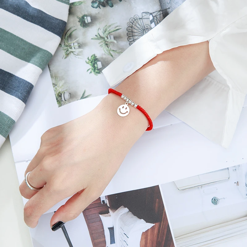 Женский красный браслет с улыбающимся лицом серебро 925 пробы|Гибкие и жесткие