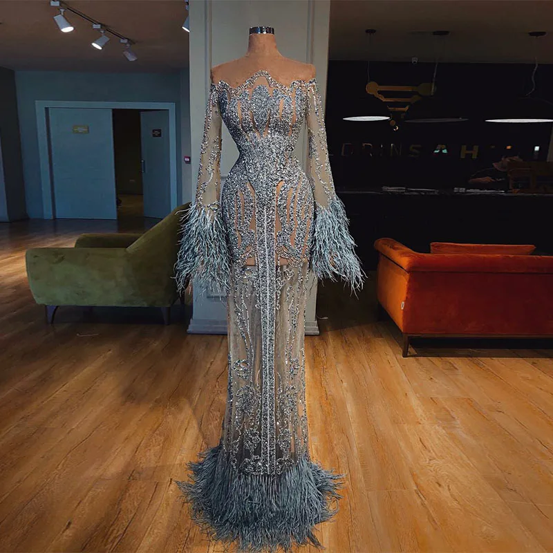 

Luxury Dusty Blue Feather Long Sleeve Evening Dresses O Neck Rhinestones Tulle Mermaid Couture Evening Gown Pageant Formal Gowns