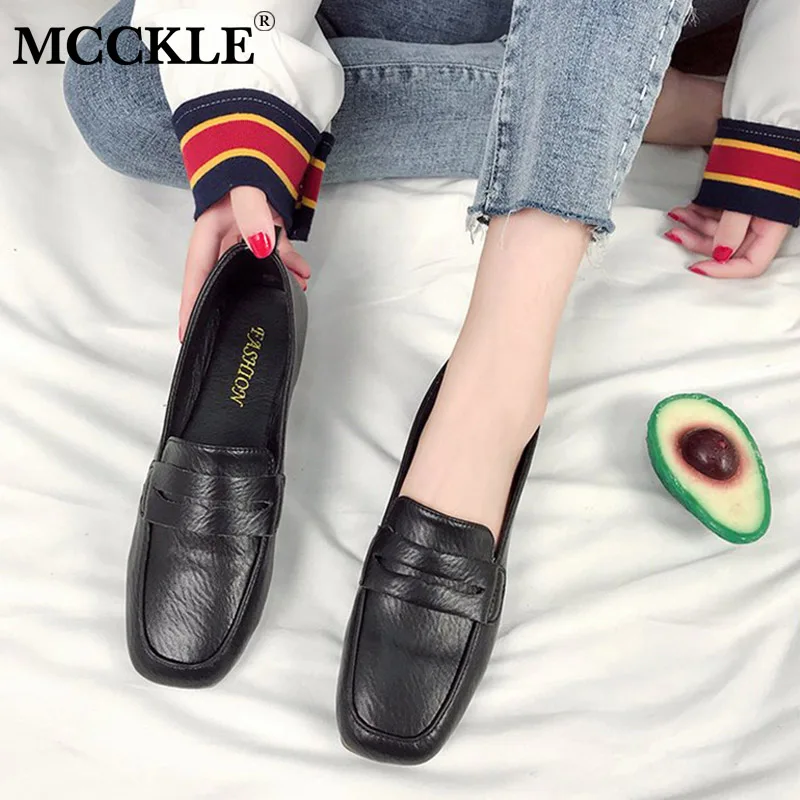MCCKLE / новые туфли на плоской подошве женские лоферы без шнуровки с тиснением и
