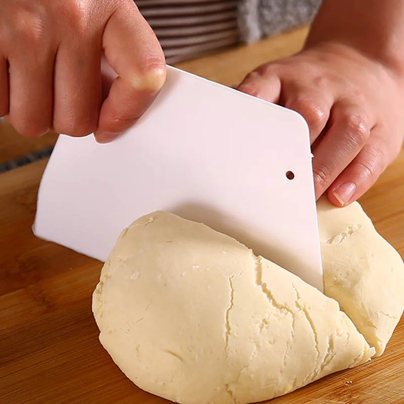 1Pcs Slicer Spatula For Cake Cream Multi Purpose DIY Handmade Kitchen Supplies Plastic Dough Cutter images - 6