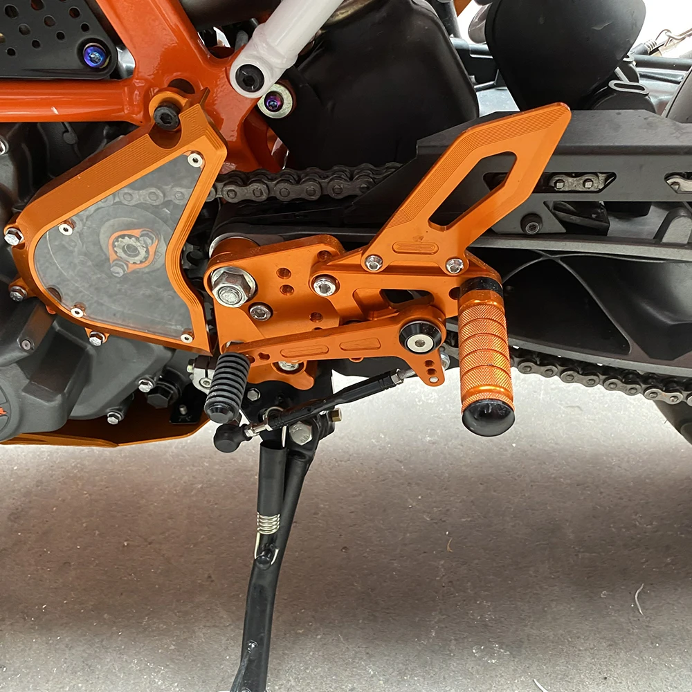 Регулируемая подножка для мотоцикла подножки KTM DUKE 125 200 250 390 2018 2019 2020 2021 |