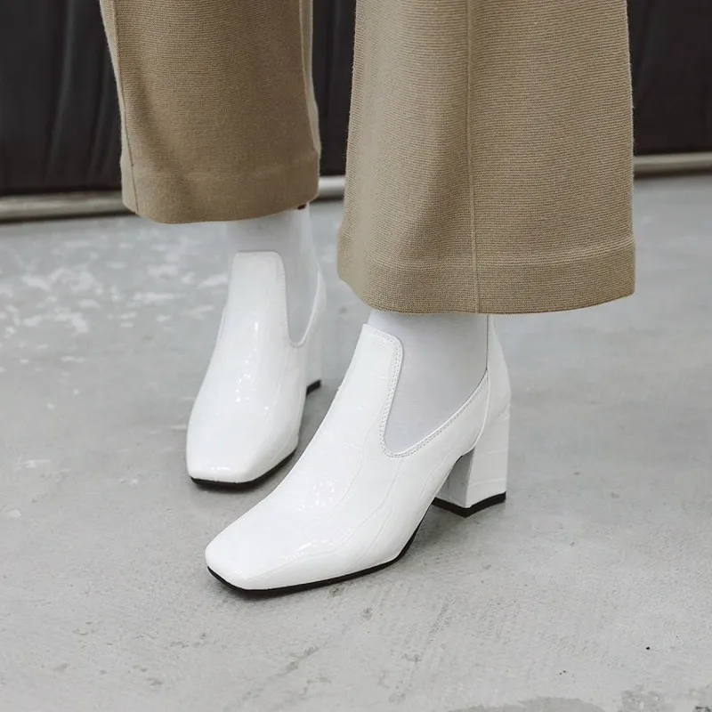 winter The New fashion Square head Thick heel British style boots Plus cashmere Keep warm High heel Women boots 34-18