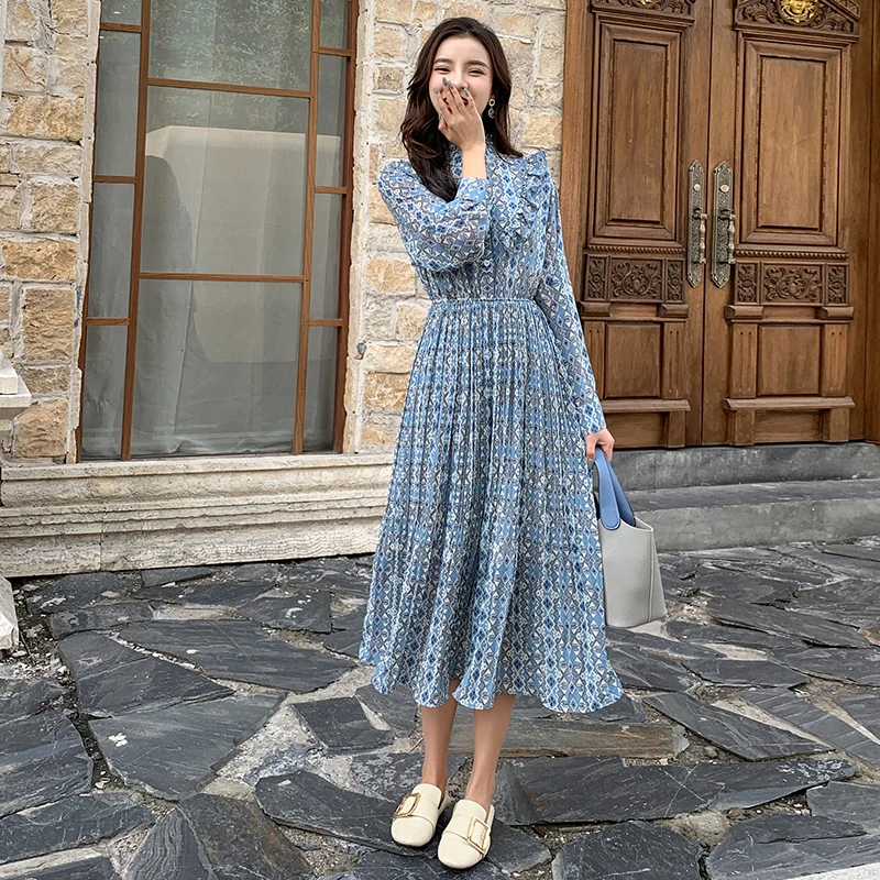 

Make new collar broken flower sweet spring in the long chiffon pleated skirt in a render skirt