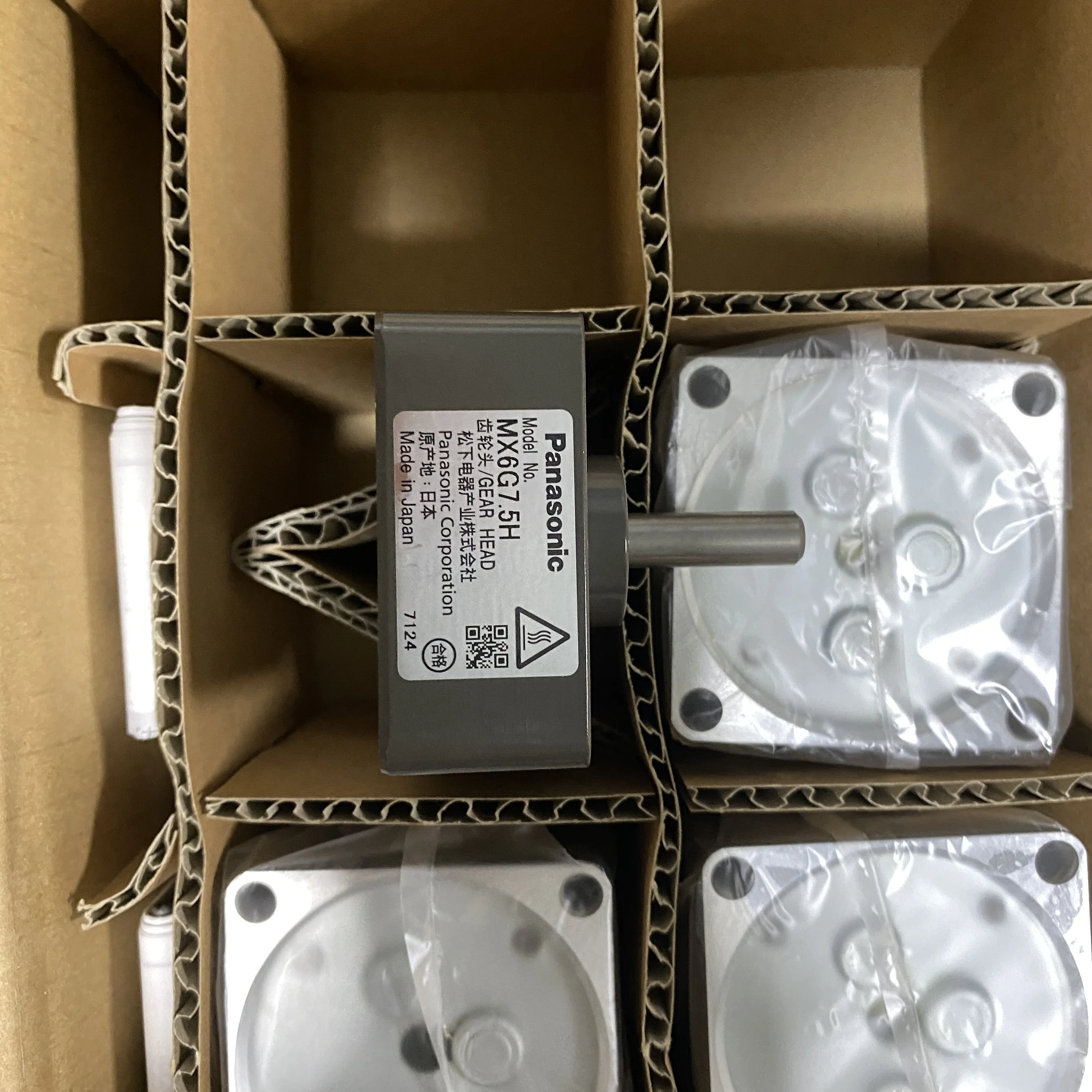 

Panasonic Standard Gear Head 1/7.5 Ratio 60mm MX6G7.5H