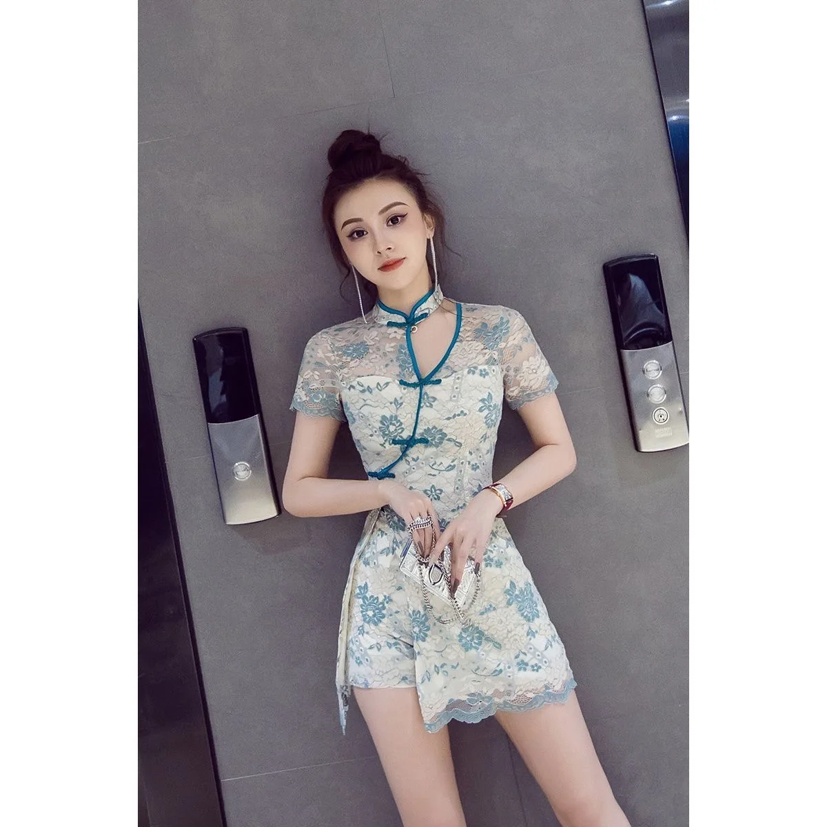 

Flower Women Satin Cheongsam Summer New Slim Rayon dress Elegant Split Qipao Chinese Women