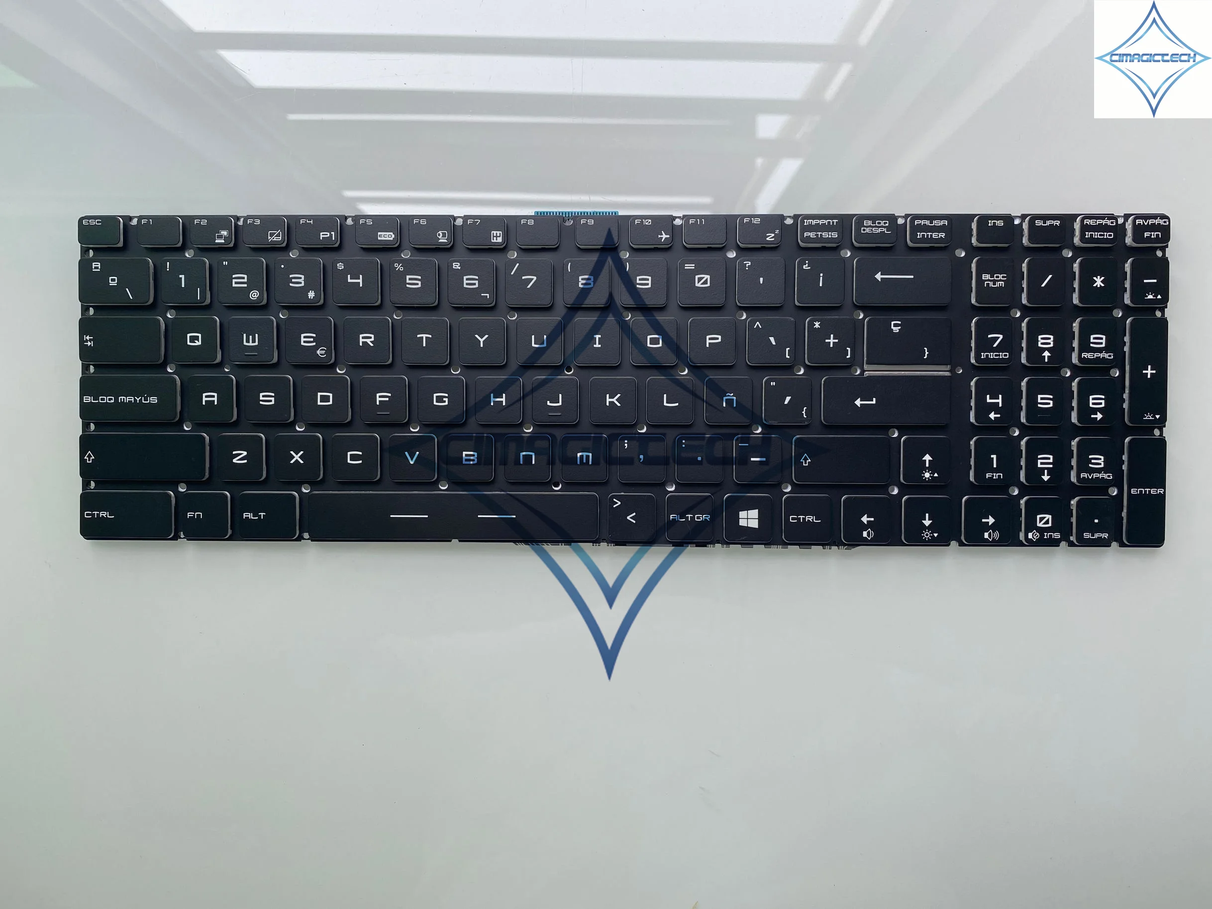 Новая клавиатура SP LA с испанской и русской раскладкой для MSI GT62 GT72 GE62 GE72 GS60 GS70 GL62 GL72