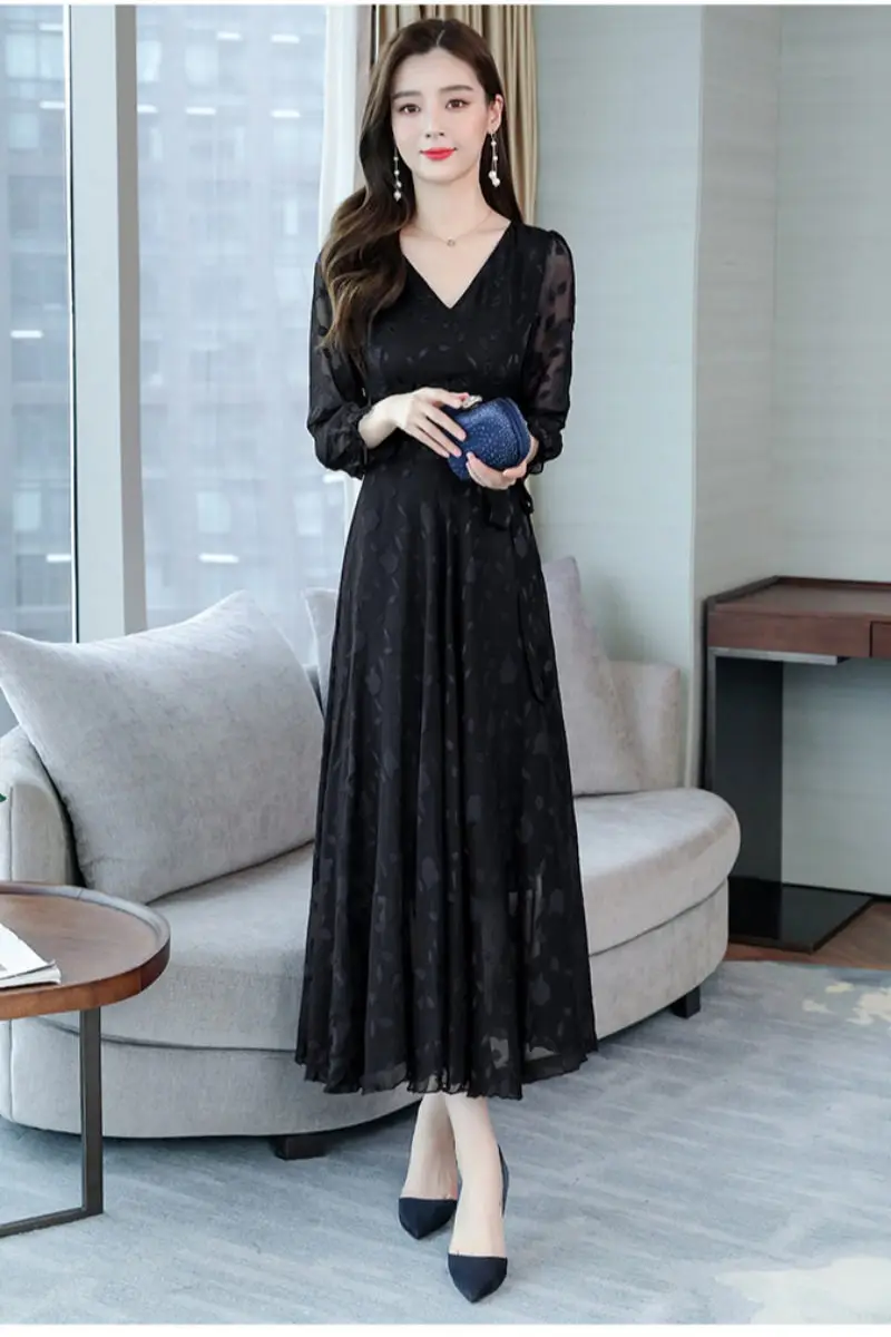 

2020 Autumn New French V-neck Slim Long Sleeve Jacquard Chiffon Dress Temperament Big Swing Long Dress For Party Vestidos K872