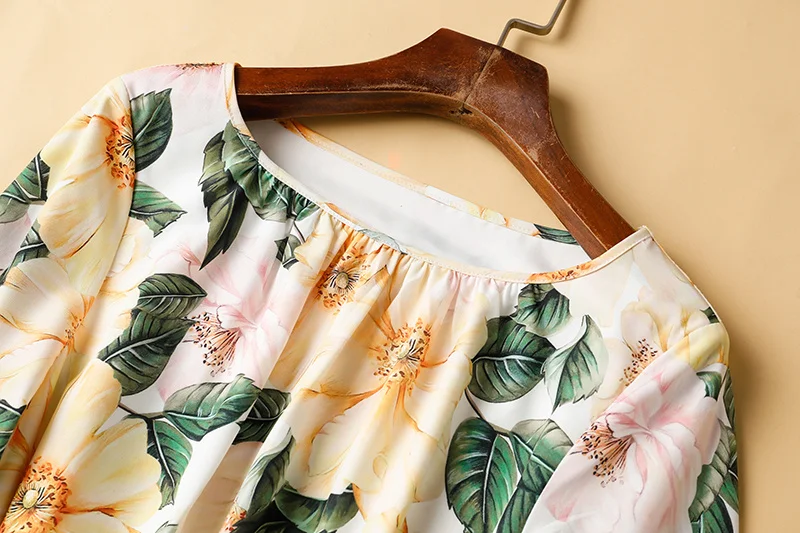 

Платье-карандаш до колен с цветочным принтом