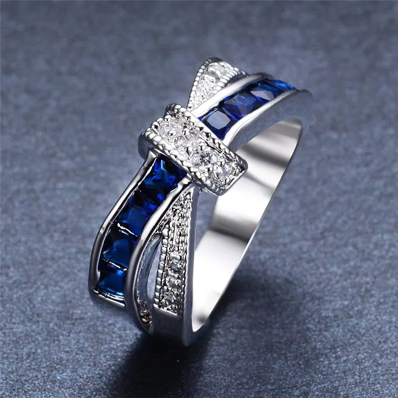 925 Sterling Silver Ring Inlaid With Zircon Sapphire Crystal Ring For Woman Charm Jewelry Engagement Gift LR072