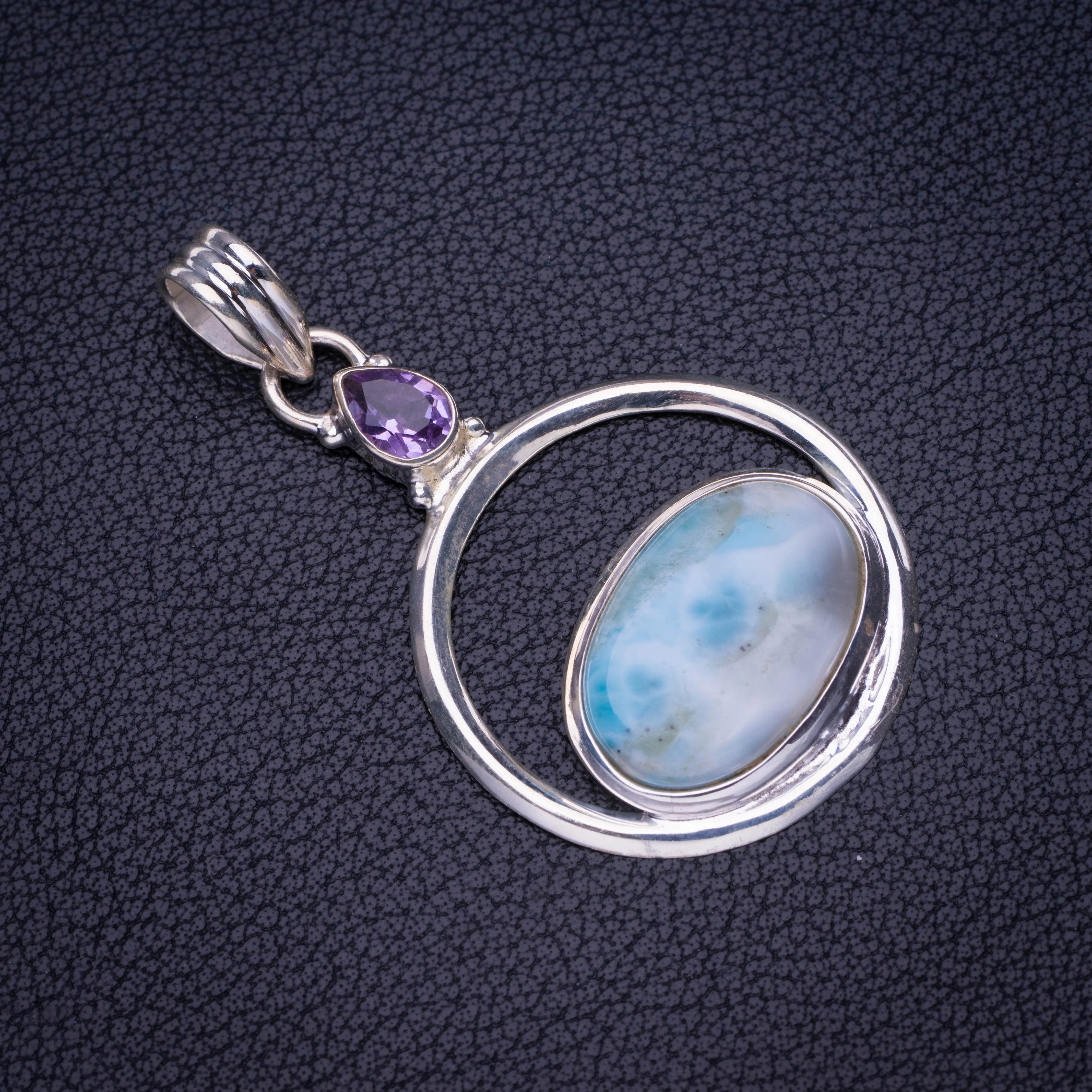 

StarGems натуральный Карибский Ларимар Аметист ручной работы 925 пробы серебряный кулон 2 "E3618