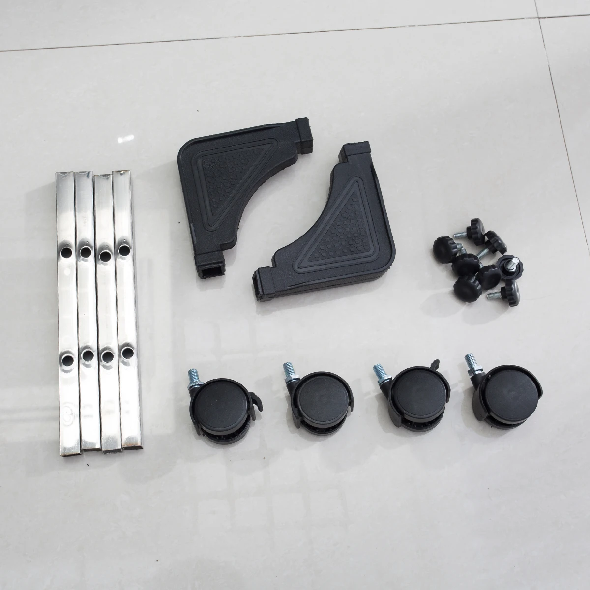 

Stainless steel multi-function refrigerator storage rack mobile telescopic washing machine adjustable kitchen rack