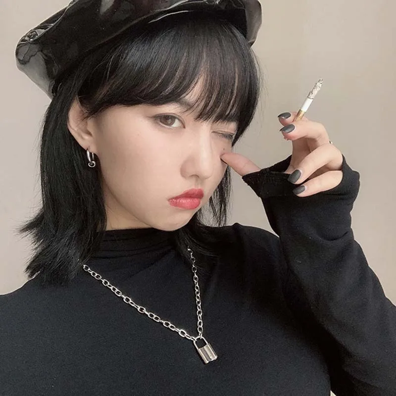 

Punk Chain with Lock Necklace for Women Men Statement Pendant Necklaces Choker Hip Hop Personality Fashion Jewelry Gift