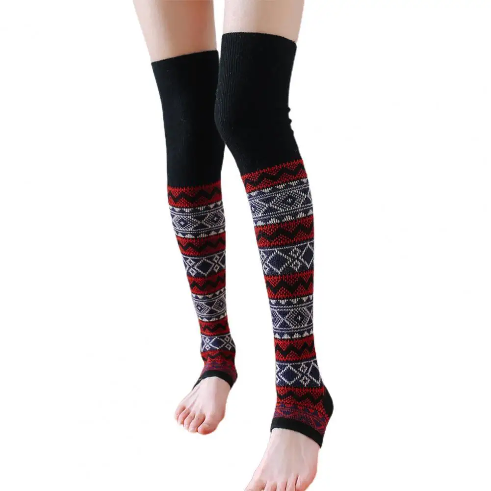 

50%HOT1 Pair Leg Warmers Geometric Pattern Knitted Autumn Winter Thicken Warm Long Tube Leg Socks for Daily Wear