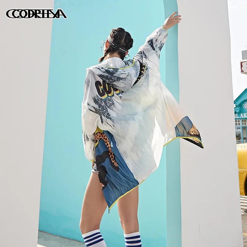 

2020 New Women Coat Loose Sunscreen Long Zipper Hooded Printed Outerwear Tops