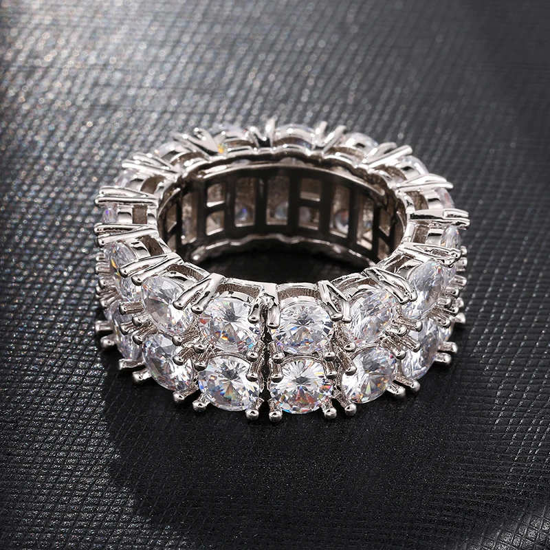 Кольцо унисекс с 2 рядами фианитов золотого и цветного цвета классическое в стиле