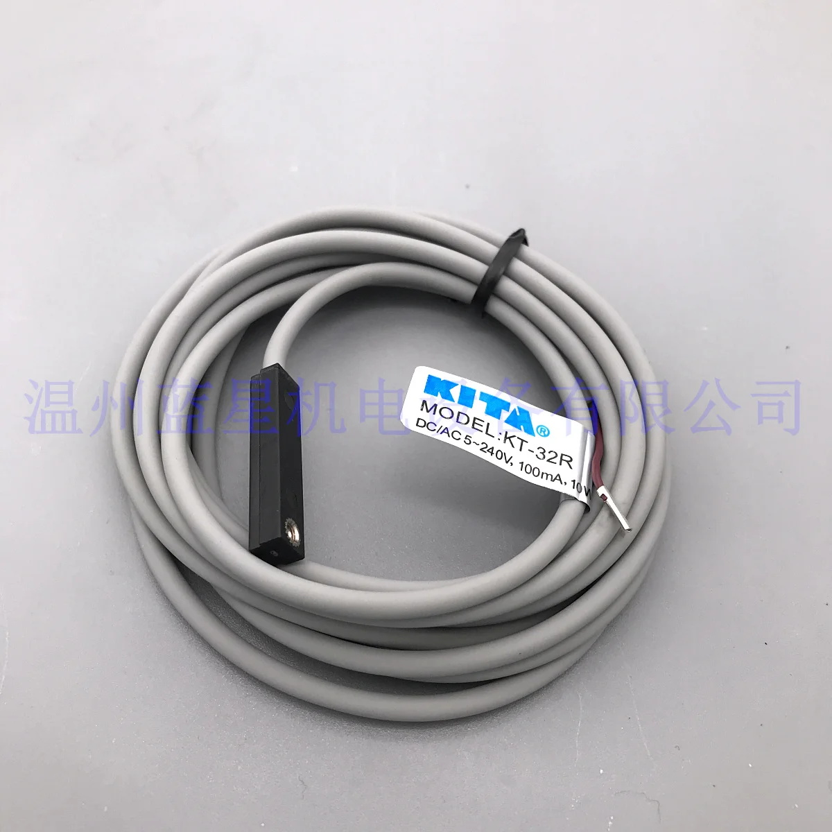 KT-32R SENSOR REED SWITCH (LONG WIRE) AC DC 5--240V | Обустройство дома