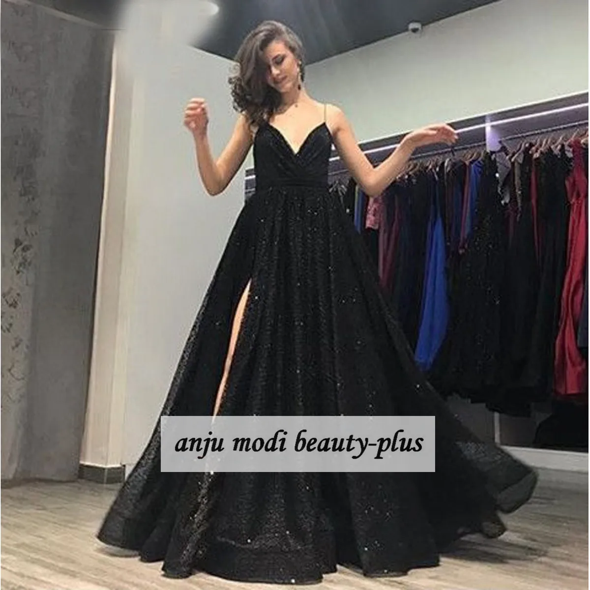 

2021 Long Glittery V Neck Prom Dresses High Split Side Spaghetti Straps Formal Evening Party Gowns Robe De Soiree