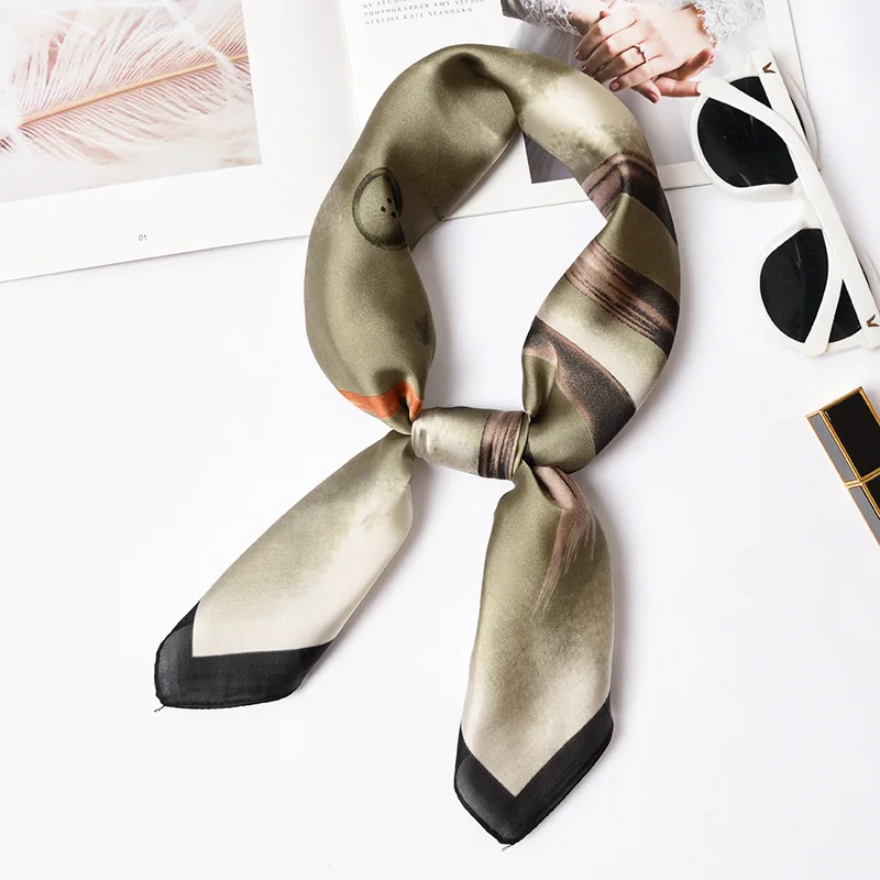 

70cm square scarf retro small silk scarf nostalgic button Korean small scarf East Gate versatile Casual Fashion Scarf women