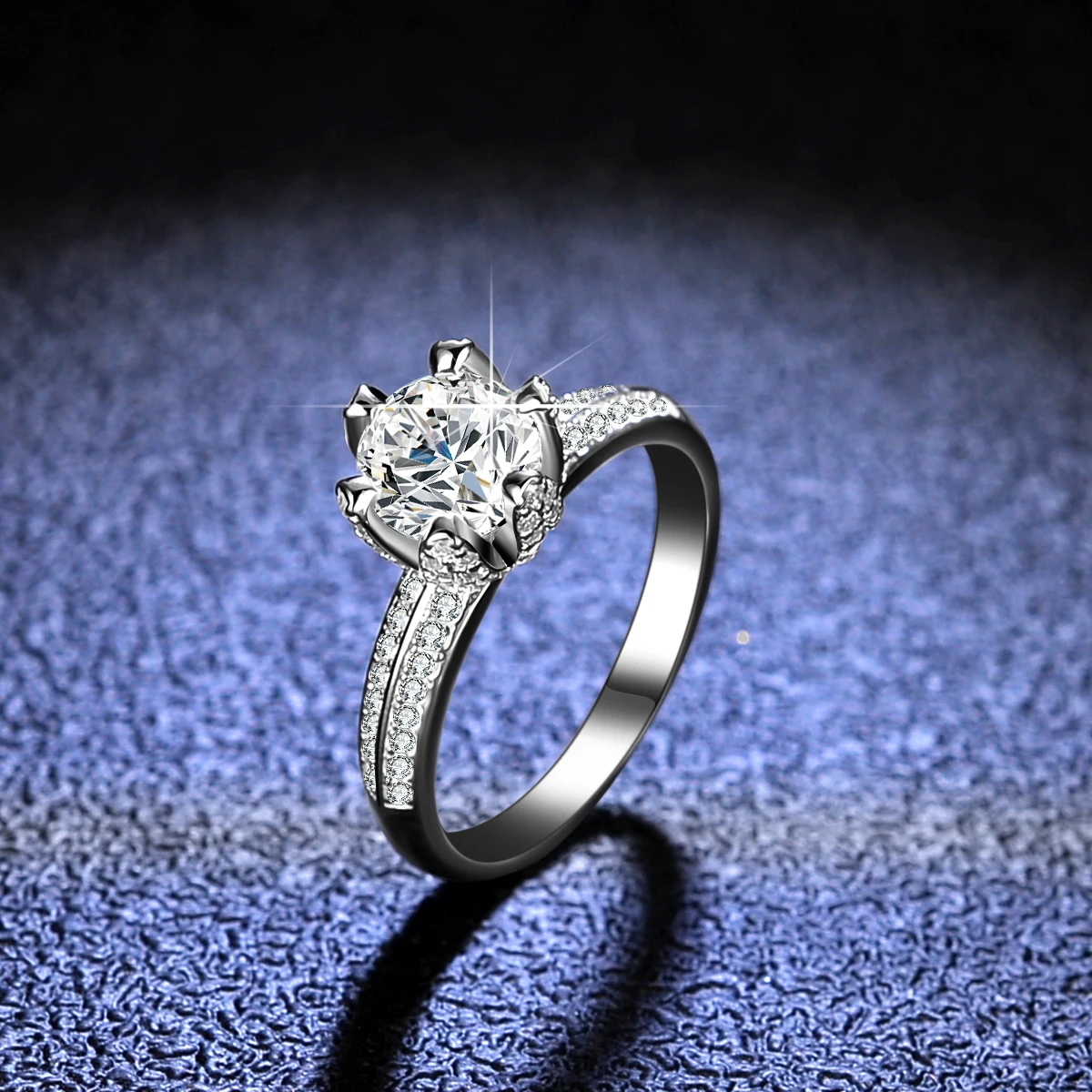 Женское кольцо из серебра 925 пробы с бриллиантами 1 карат | Украшения и аксессуары