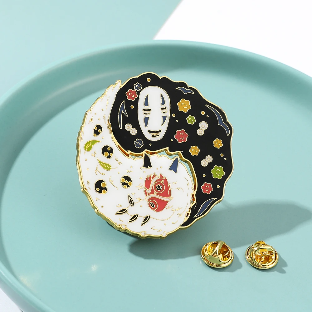 Булавки Инь Янь Тай Чи черные белые японские Миядзаки Хаяо аниме персонажи