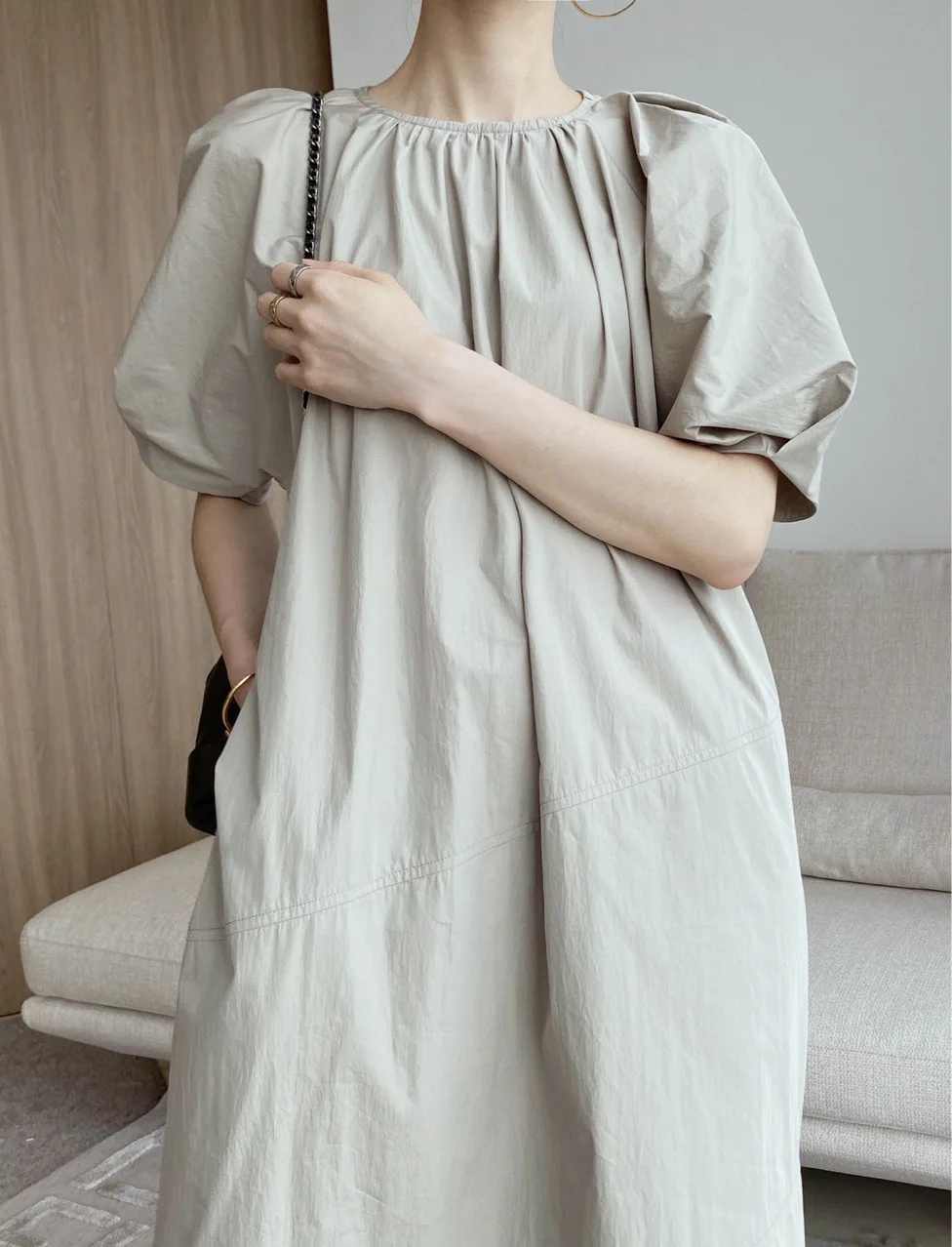 

Early summer 2021 new simple loose versatile round collar dress linen fashion dress