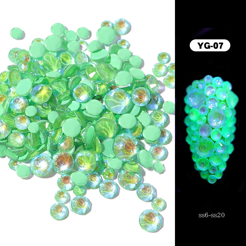 FS08065 1 Pack Luminous Crystal Nail Art Rhinestone Colorful 3D Charm Jewelly Glow In The Dark Manicure Decorations - Цвет: FS08065
