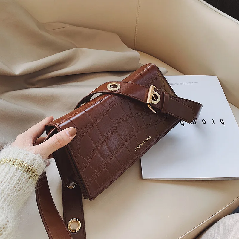 Coffee color Женская сумка в стиле ретро, Женская Осенняя Новинка года, сумка на плечо с узором из аллигатора, маленькая квадратная сумка, брендовая дизайнерская роскошная сумка-мессенджер - Цвет: Coffee color