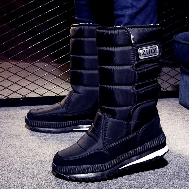

2021 New Men's Snow Boots Thick-soled Men's Boots Thick Plush Warmth Waterproof Non-slip Winter Outdoor Comfortable Hiking Boots