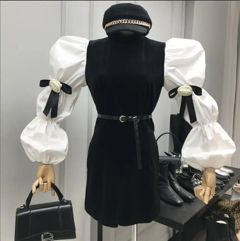 Женский бархатный комбинезон с рукавами-фонариками и цветочным принтом | Женская