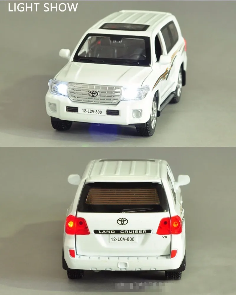 1/32 внедорожник Toyota Land Cruiser, брелок для автомобильных ключей, модели 4 дверь открыта тянуть обратно светильник музыка металлический автомобиль игрушка для детей мальчиков и девочек собрать