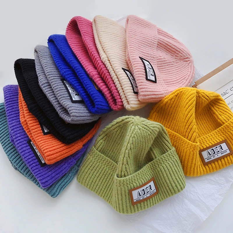 

Шапка вязаная детская осенне-зимняя, мягкая, с надписью