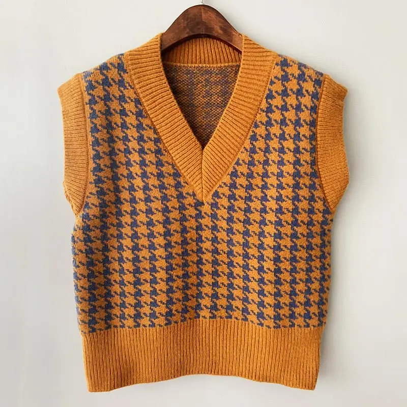 Жилет женский трикотажный в клетку без рукавов Свободный пуловер с V-образным