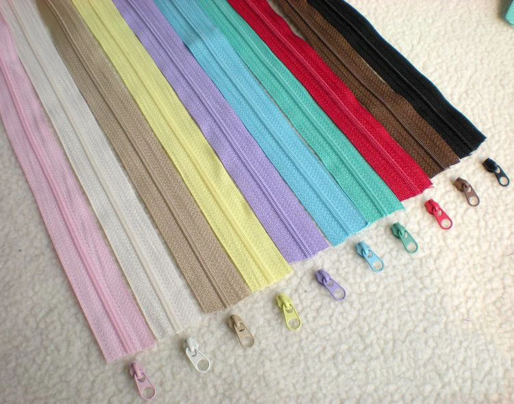 10 шт. 3 # цветной нейлоновый змеевик на молнии Женская молния с открытым концом для