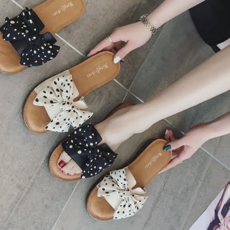 Slippers Female Summer Fashion Outer Wear 2021 New Korean Bow Flat Soft-Soled Sandals sha tan tuo Female Slip Resistant