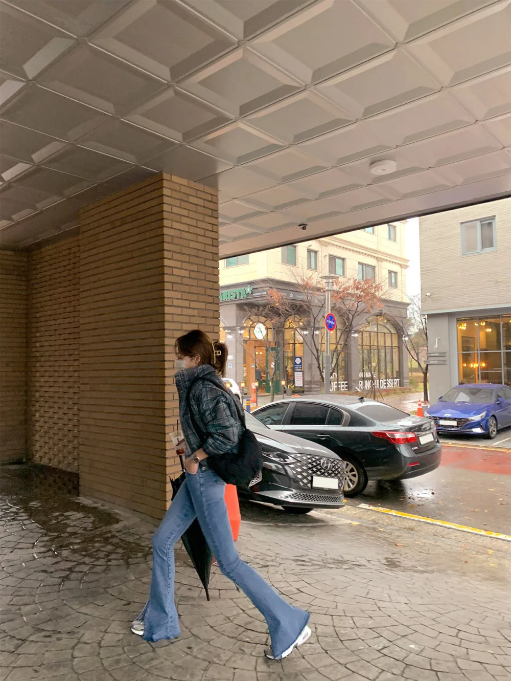 

Casual High Waist Pockets Suspender Jeans Pants Women 2021 Spring Summer Split Female Denim Flare Jeans Ladies