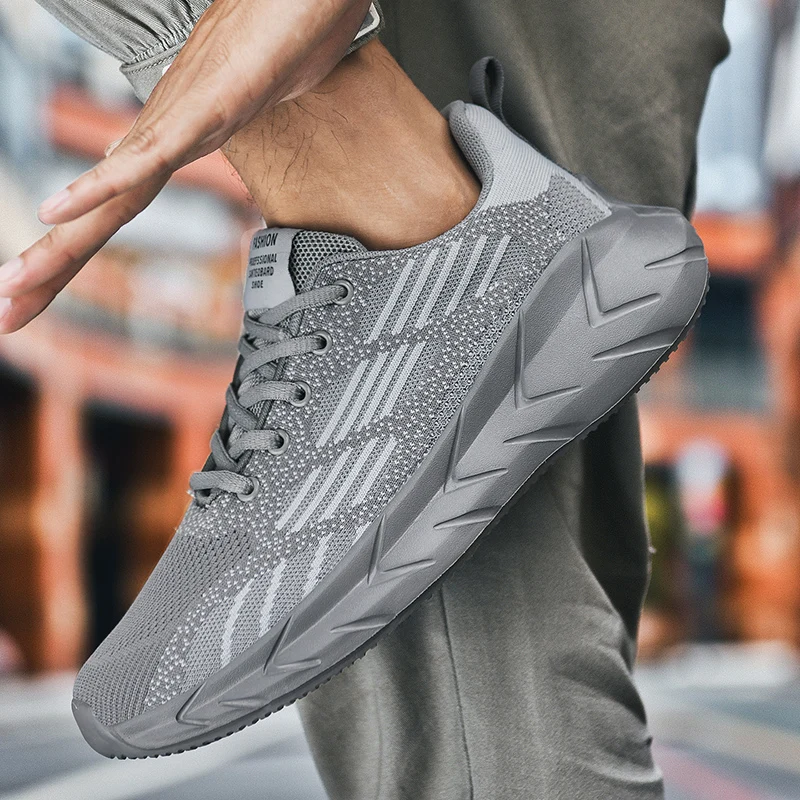 

Breathable Men's Running Shoes 46 Light Outdoor Jogging Sports Shoes Fashion Large Size Wear-resistant Men Sneakers Casual Shoes