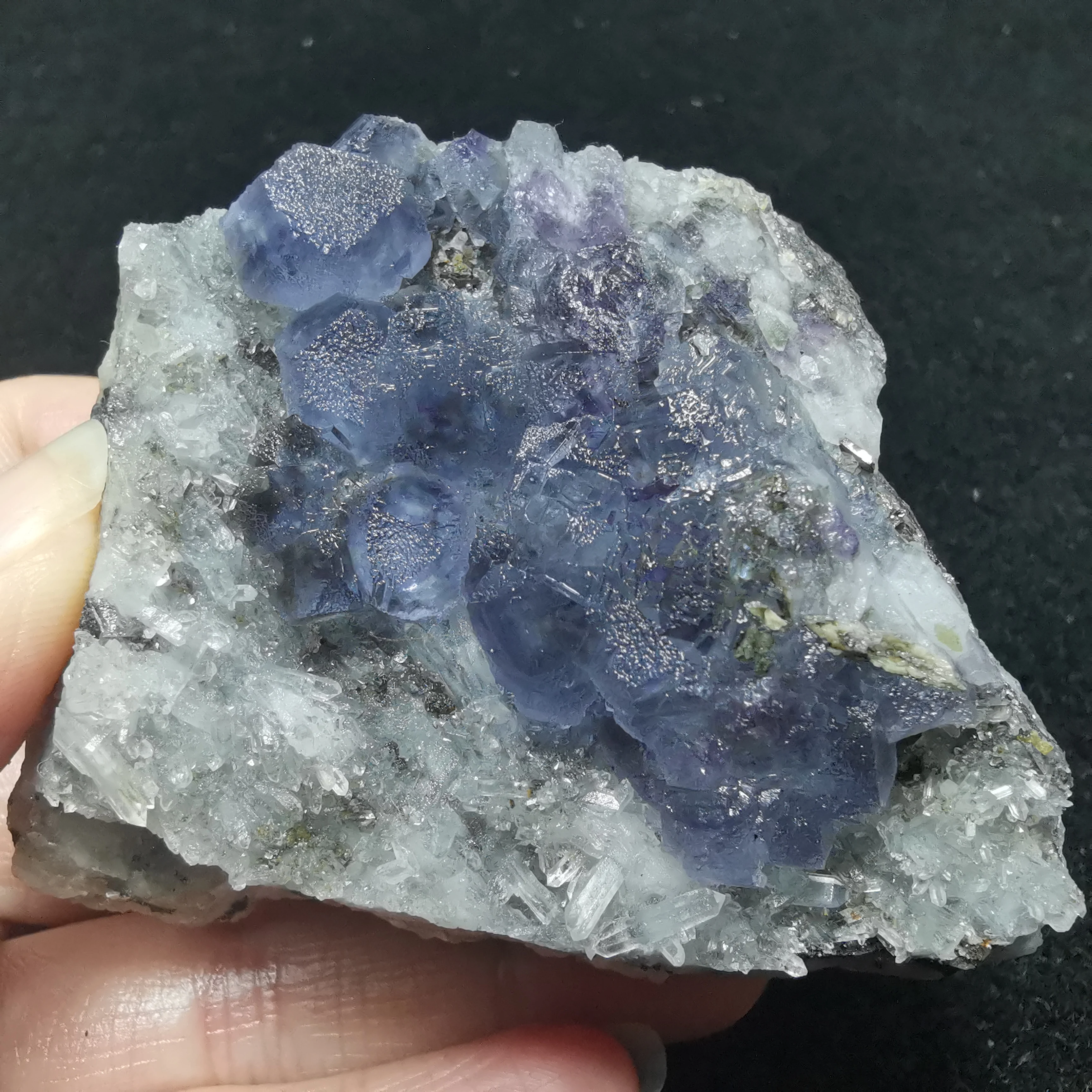 

190.6gPurple fluorite chalcopyrite crystal mineral stone home decoration ring vein healing geology teaching CRYSTAL QUARTZ GEM