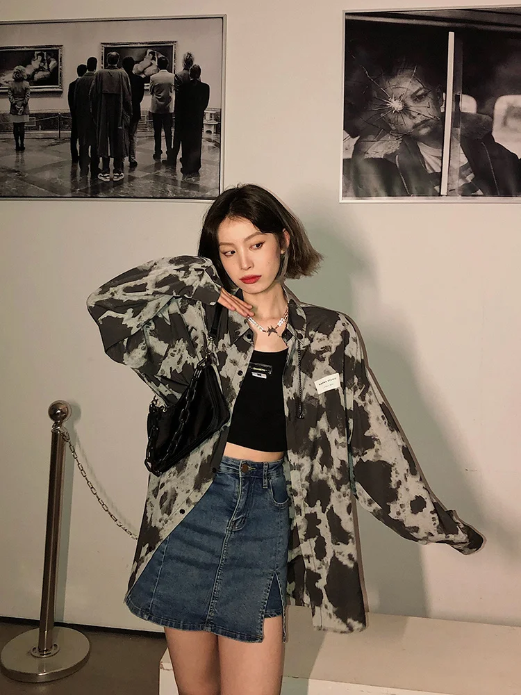 Женская свободная рубашка с коротким рукавом серая лето 2021 | одежда