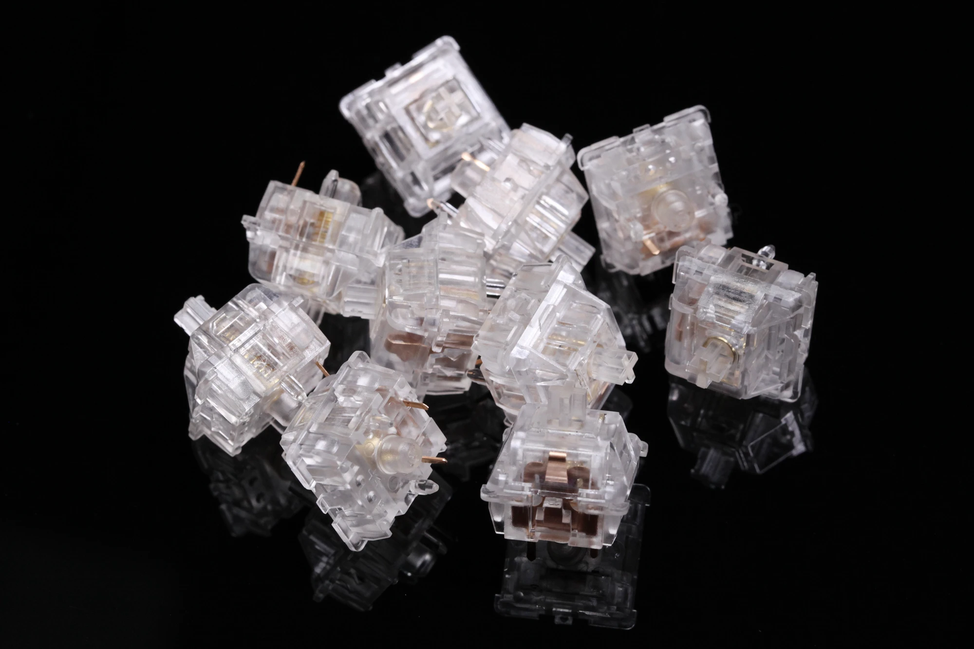 

Everglide EG Aqua King Water King Linear Switch 4pin 5pin RGB 55g 62g 67g force mx switch for mechanical keyboard 50m clear body