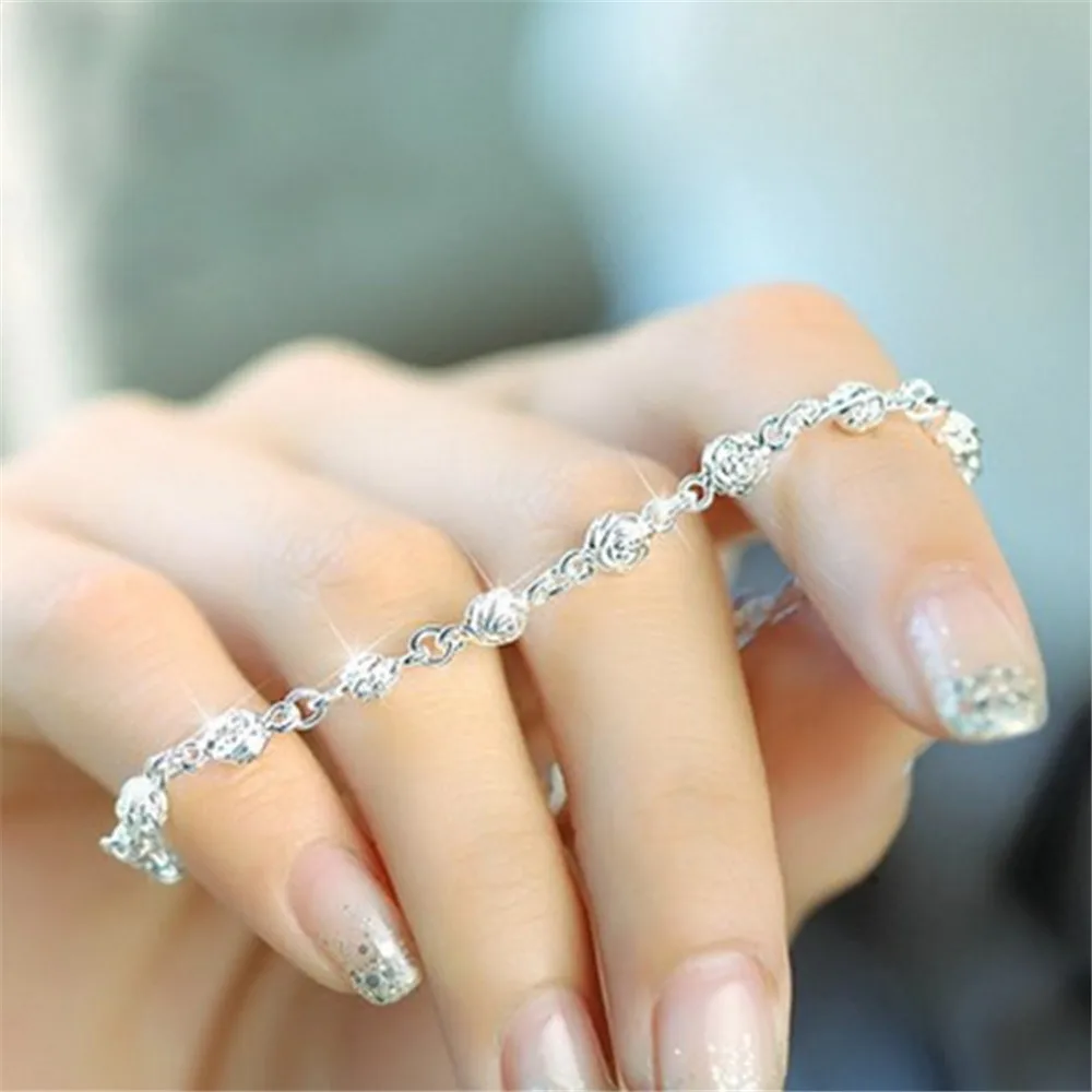 

Fashion Ladies Bracelet Fashion Flower Bracelet For Women Chain Wedding Jewelry 2022 Bijouterie Girl Party Gifts Wrist Bracelets