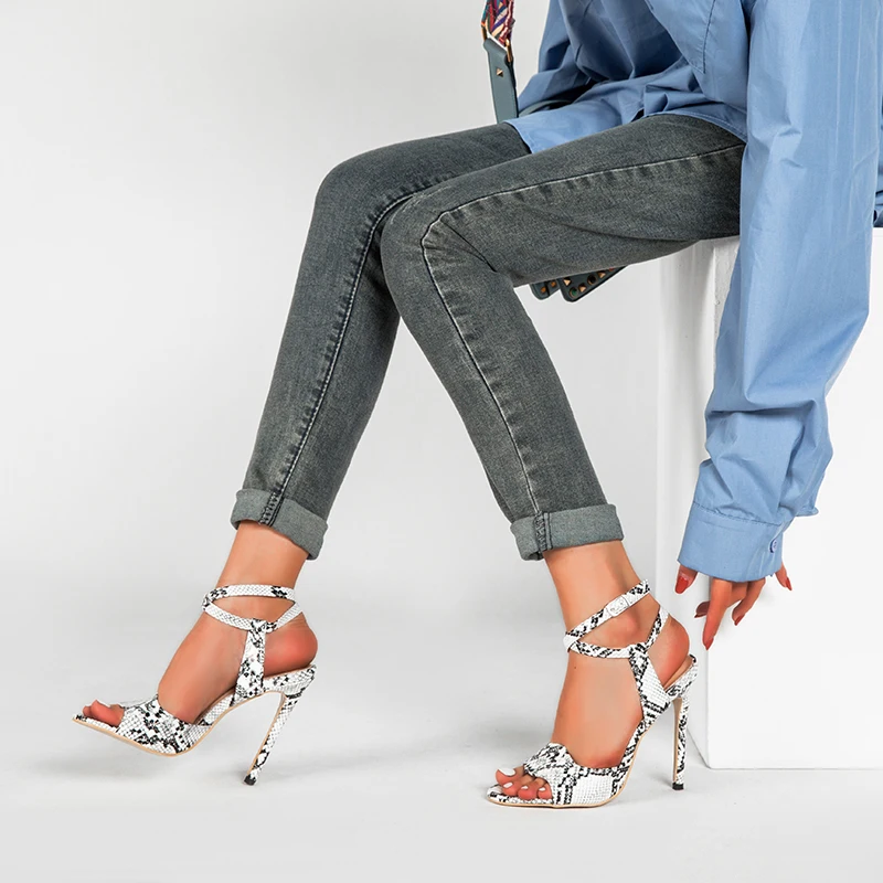 Женские босоножки со змеиным принтом пробковые сандалии из прозрачного